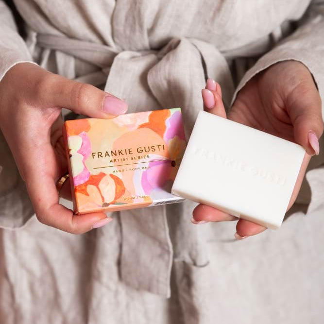 Frankie Gusti Body + Hand Bar