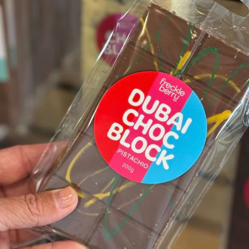 Dubai Chocolate Bar- Pistachio & Kanafe